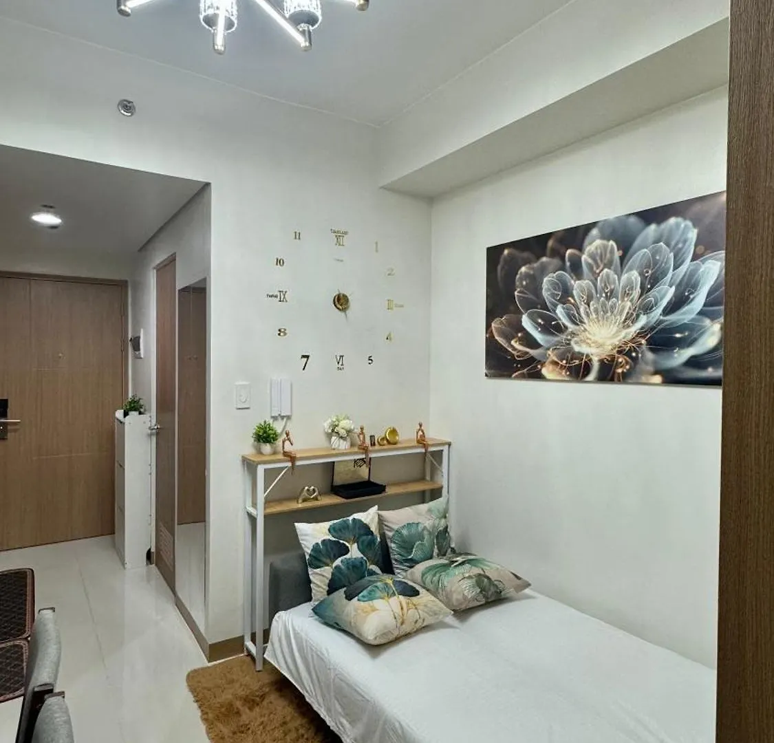 The Goodvibes Condotel Red Residences Makati Manila Apartamento