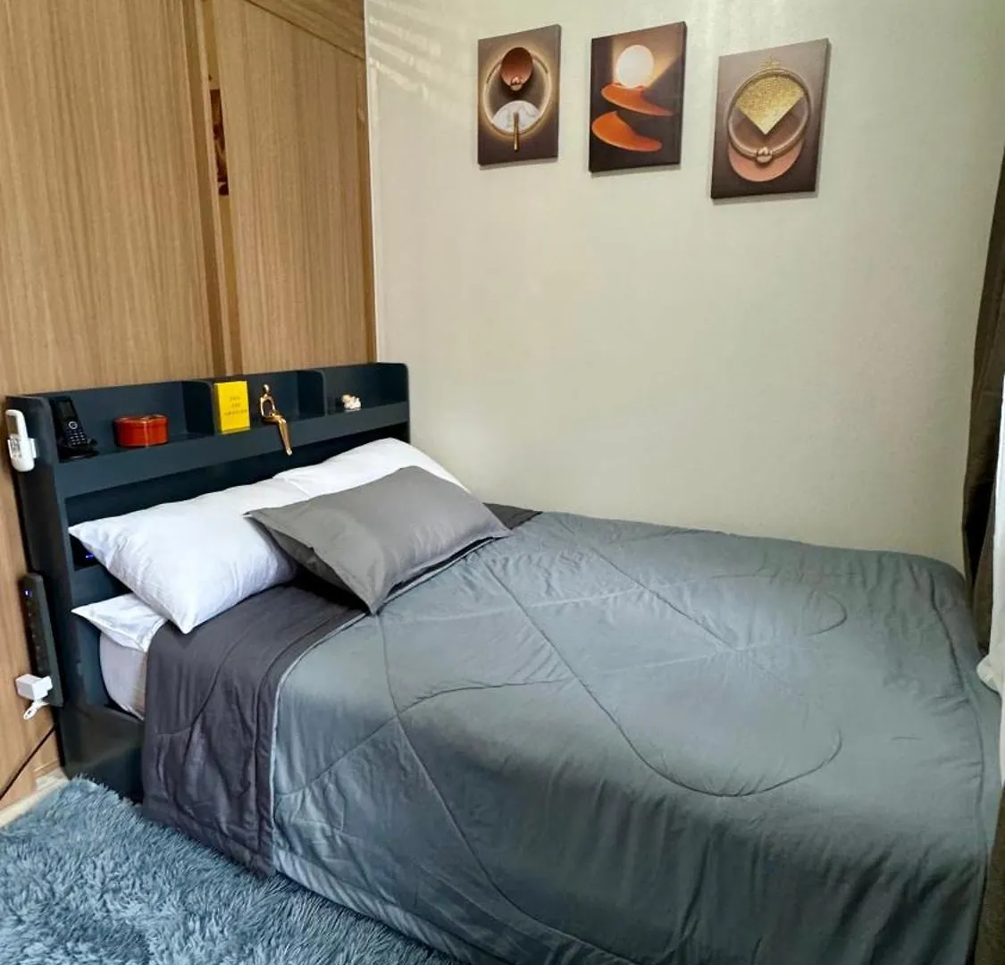 The Goodvibes Condotel Red Residences Makati Manila Apartment